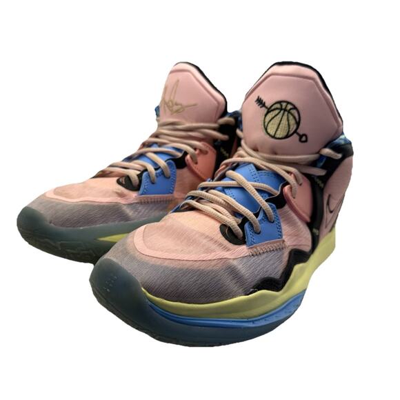 Size 9 - Nike Kyrie Infinity Mid Valentine\'s Day main image 4